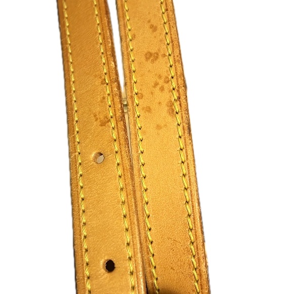 Authentic Large Bucket Shoulder Bag Louis Vuitton. - Picture 10 of 11